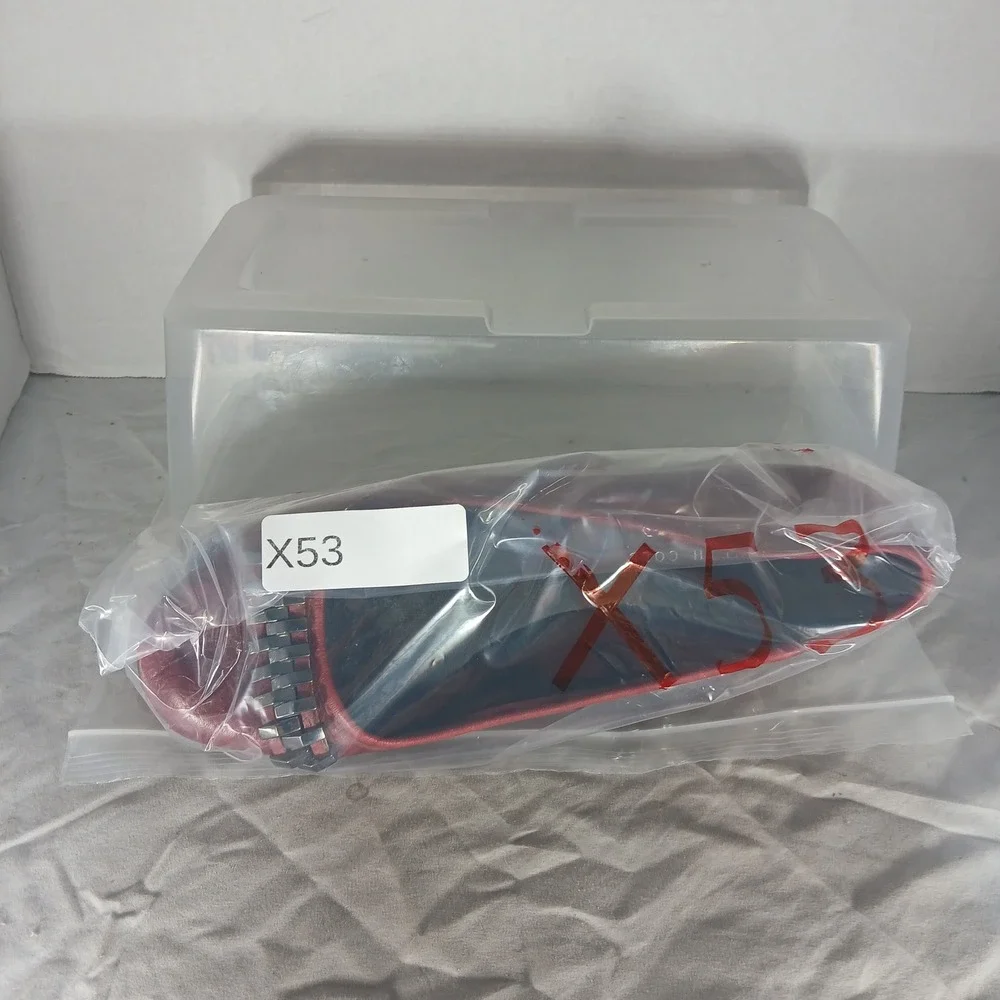 Kenneth Cole New York Tavin Red Leather Ballet Flats Gunmetal Hardware Mens 8M‎